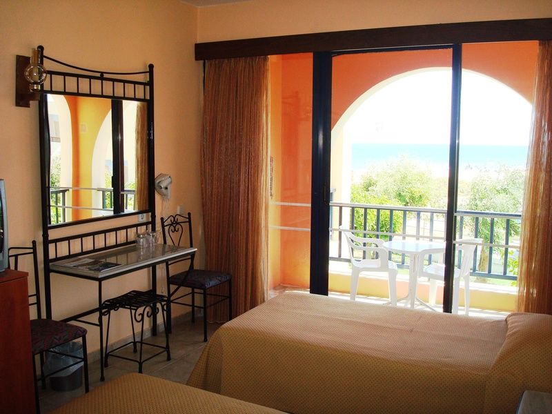 Mare Monte Beach Hotel Georgioupoli Buitenkant foto